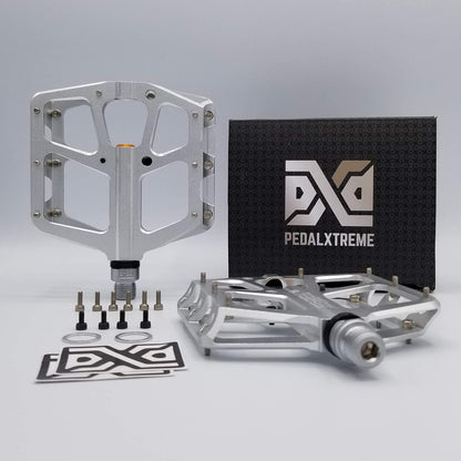 PDX A8 Lightweight Aluminum Mountain Bike Pedals with Anti-Slip Concave Platform and 16 Pins